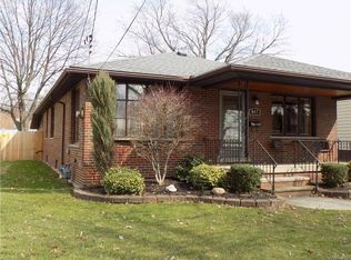 643 80th St, Niagara Falls, NY 14304