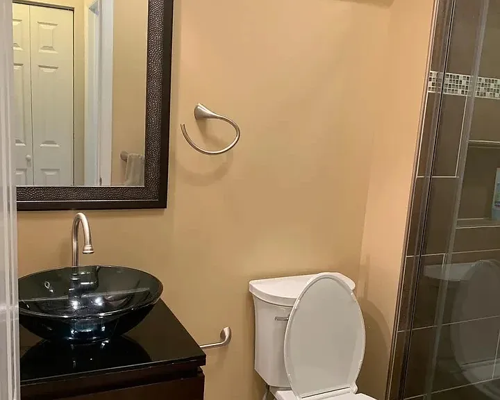 Bathroom 2nd floor