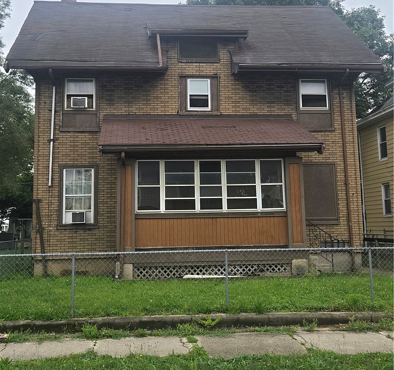 1st image of 212 Baltimore St