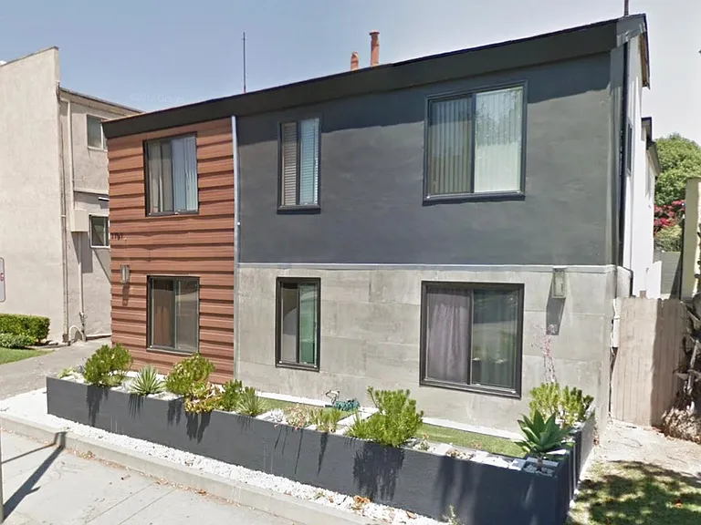 1101 N Flower St #1 — Photo 22