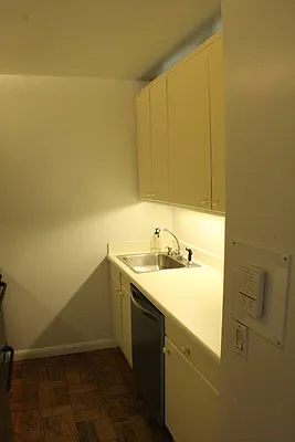 Rented by Oxford Property Group | media 6