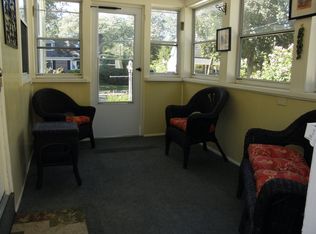 130 Lawnwood Ave, Longmeadow, MA 01106