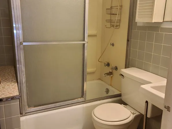 503 W Green St, 503 W Green St APT 3, Urbana, IL 61801