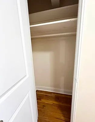 Rented by Premier One Realty LLC | media 10