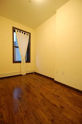 Rented by Bohemia Realty Group | media 36