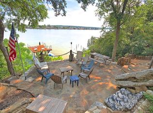 800 Rock Harbor Ct, Granbury, TX 76048