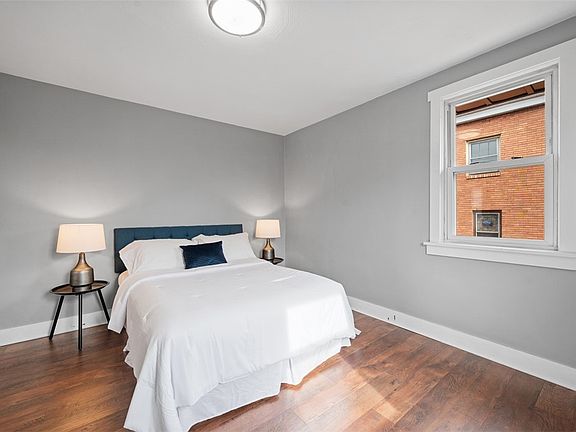 4th image of 3301 Waltham Ave