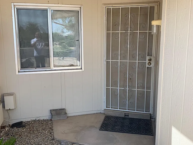 19454 N Camino Del Sol — Photo 2