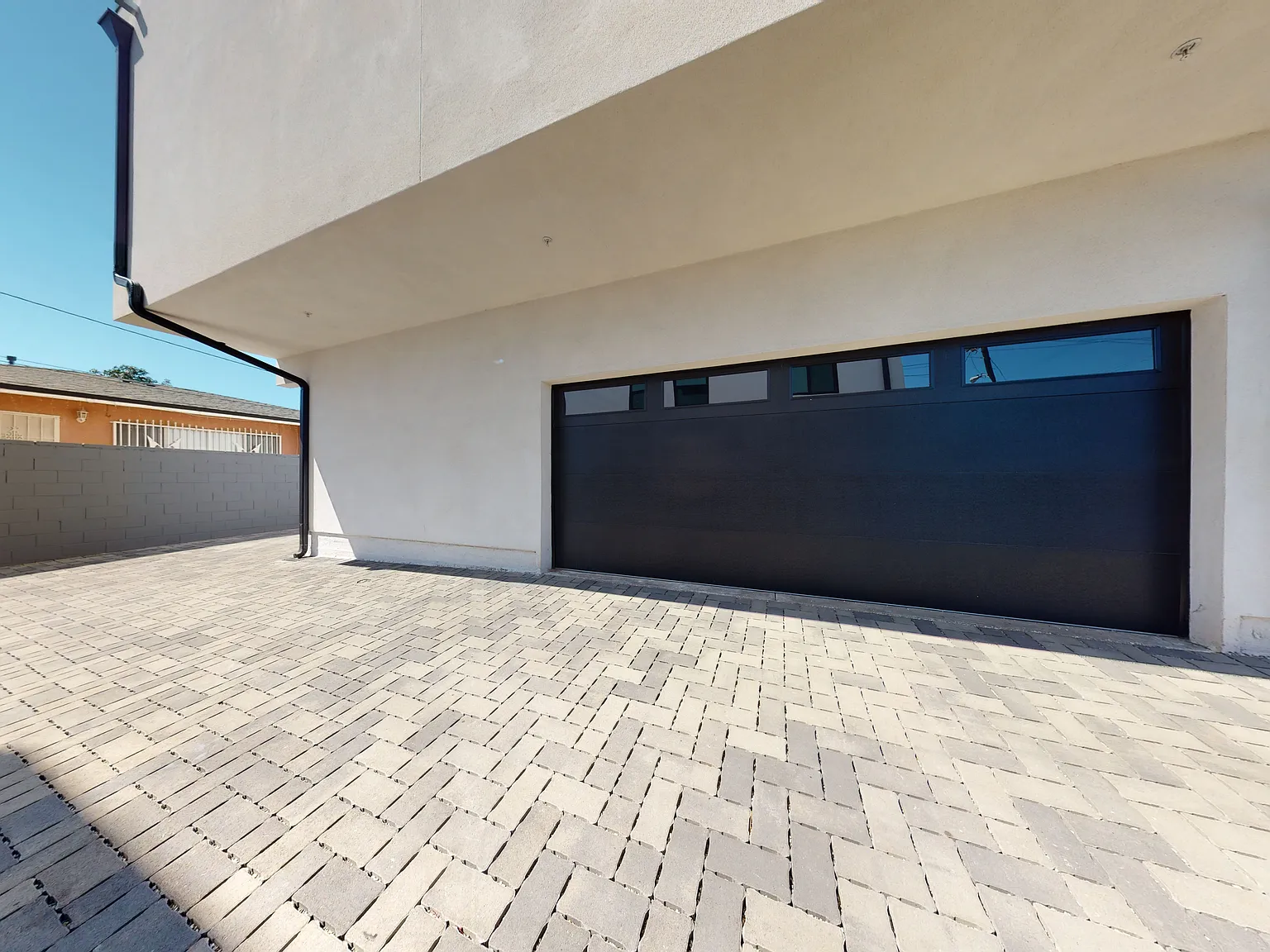 4 bed, 2.5 bath, 1700 sqft, $3,450 — Photo 4