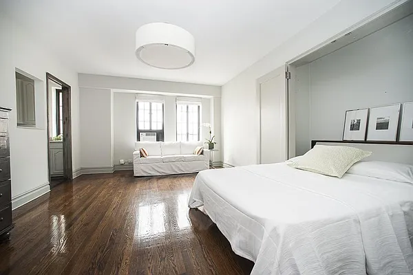 Sold by Corcoran | media 3