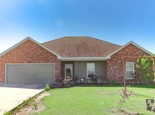 124 Biloxi Ct, Thibodaux, LA 70301