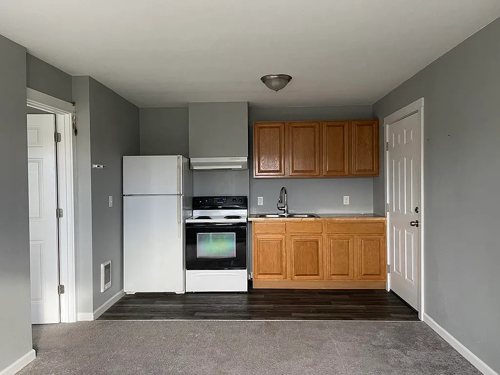Building Photo - 517-525 Emerson Ave #2