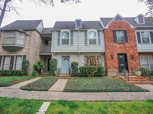 381 N Post Oak Ln, Houston, TX 77024