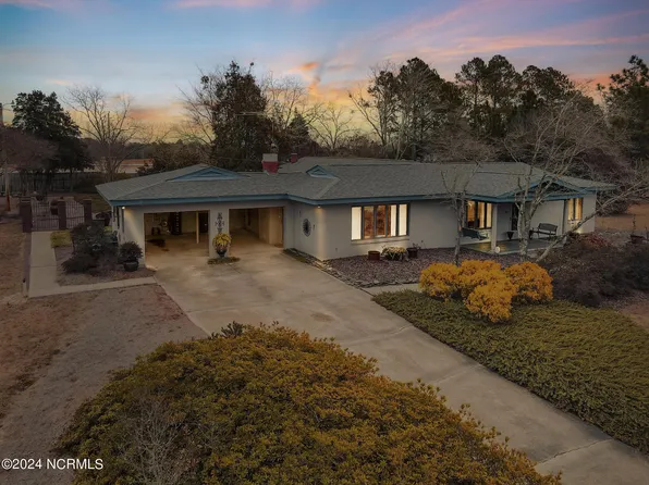 6361 Peeles Chapel Road, Laurel Hill, NC 28351