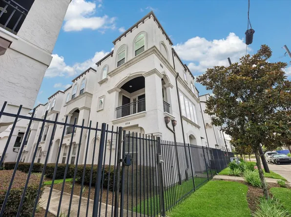 2710 Freund St, Houston, TX 77003