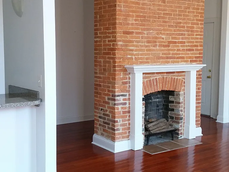 1035 N Calvert St #3A — Photo 8
