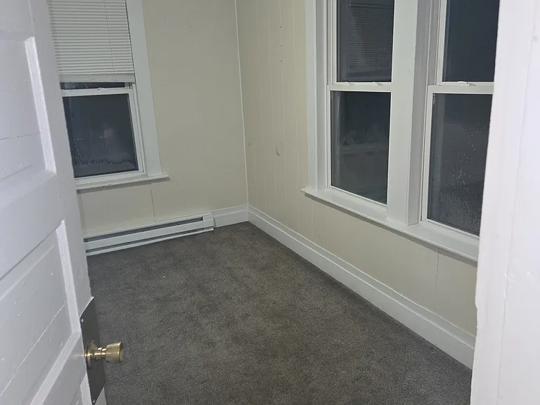 325 Cumberland St — Photo 8