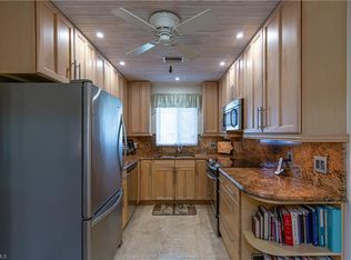 6090 Huntington Woods Dr #26, Naples, FL 34112