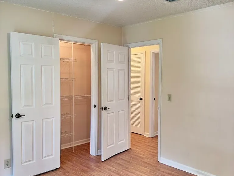 109 Waterman Rd — Photo 12