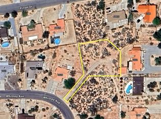 40 Whitney Ave, Yucca Valley, CA 92284