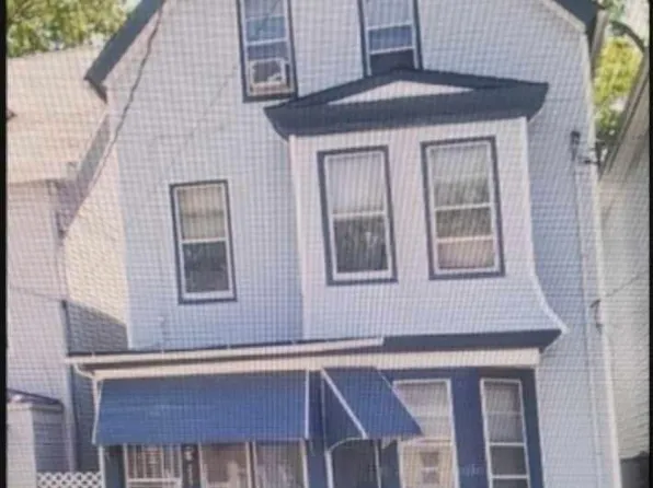 227 N 7th St, Newark, NJ 07107