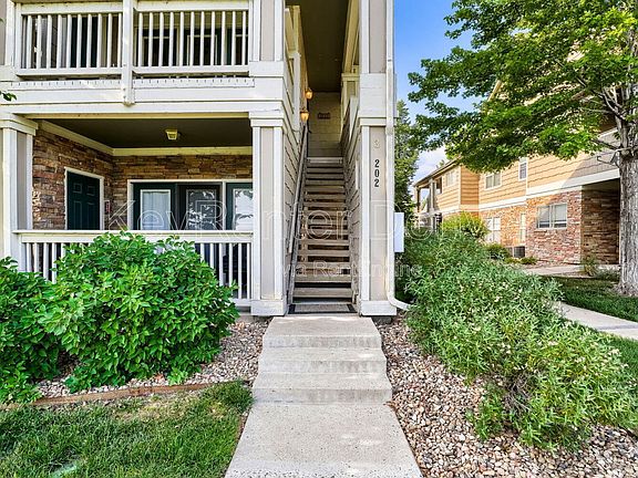 5th image of 4385 S Balsam St Unit 3-202