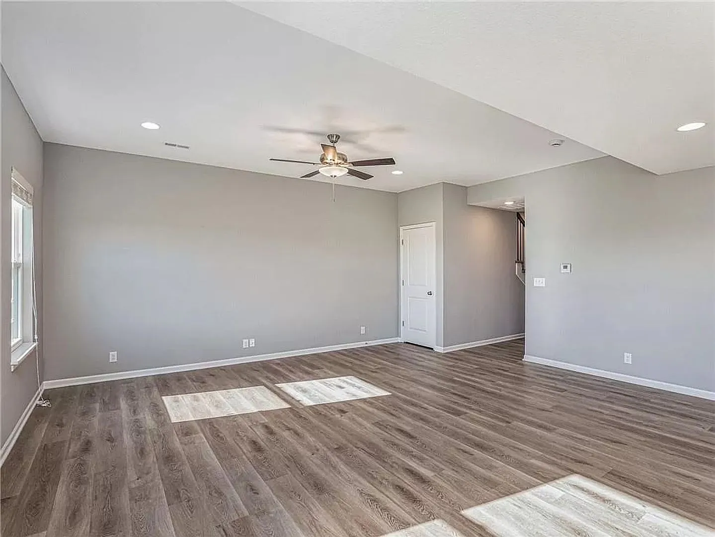 Stunning 4 Bedroom in Blue Springs! Coming Soon! — Photo 3