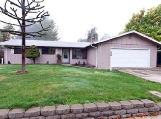 821 N Knights Bridge Rd, Canby, OR 97013