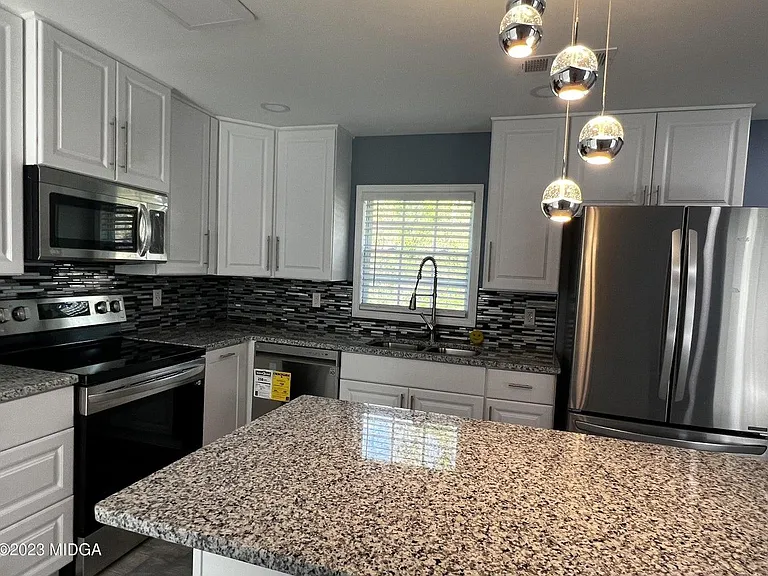 4080 Southview Dr — Photo 16