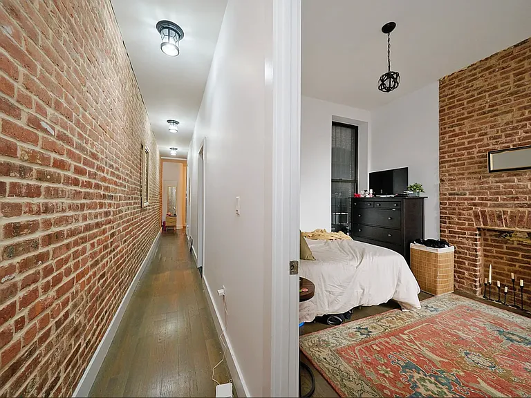 60 New York Ave #1L — Photo 8