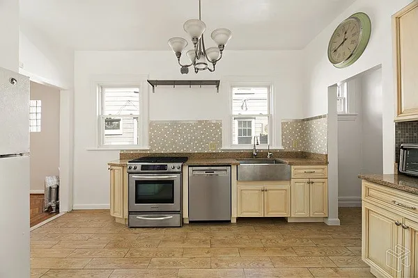 Rented by Halstead Real Estate | media 9