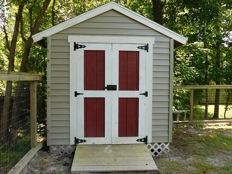300 Taliaferro Ln — Photo 49