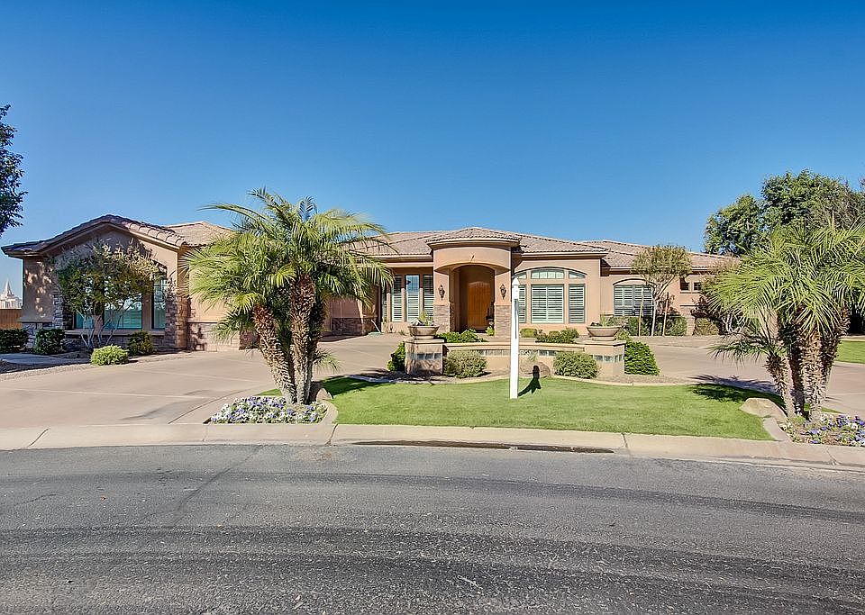 1st image of 2820 E Portola Valley Ct