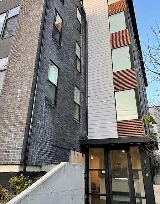 1st image of 714 10th Ave E #13