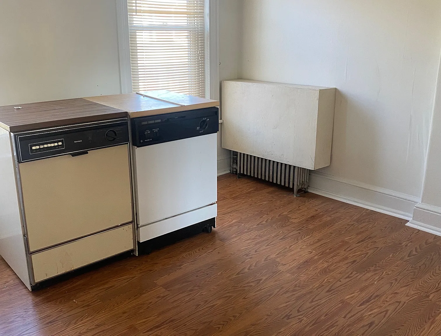 3 bed, 1750 sqft, $1,700 — Photo 2