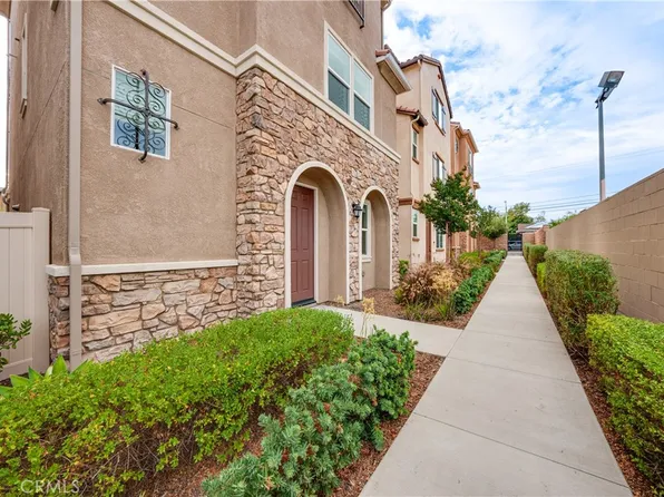 2892 Cedar Ln, Pomona, CA 91767