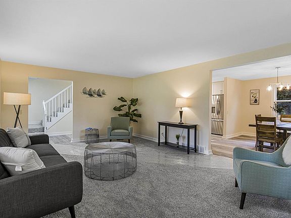 5th image of 2542 Brown Deer Road