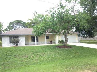 730 Lynbrook St NW, Palm Bay, FL 32907