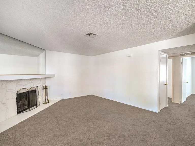 1333 Pinto Rock Ln #202 — Photo 6