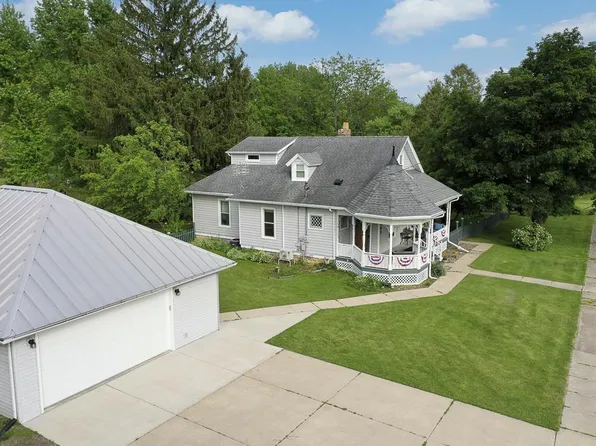608 Albion Road, Edgerton, WI 53534