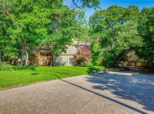 6523 Clubhouse Cir, Dallas, TX 75240