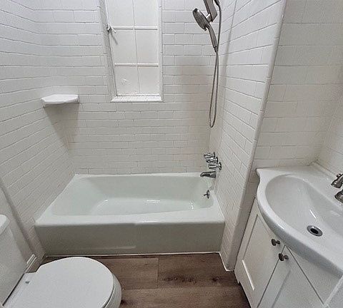 5th image of 55 N Venice Blvd APT 301