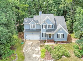 107 E Seve Ct, Morrisville, NC 27560
