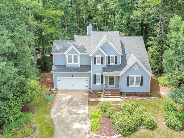 107 E Seve Ct, Morrisville, NC 27560