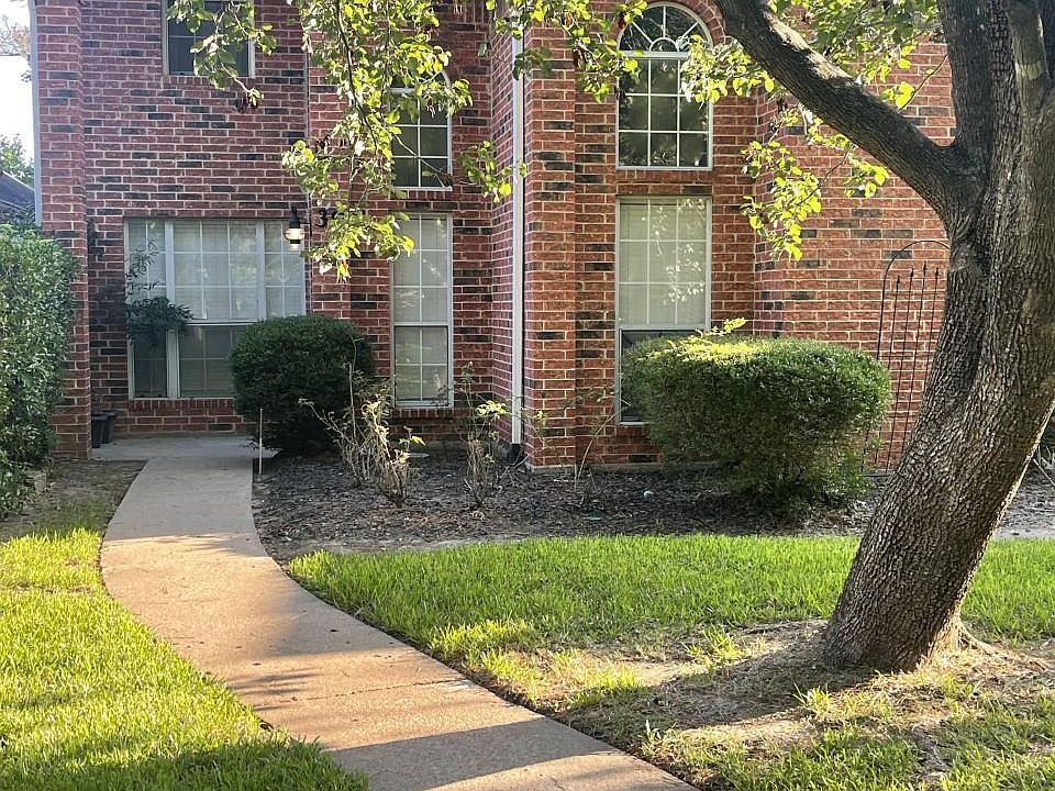 1st image of 39 Sandelwood Trl
