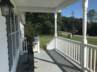 1013 Morewood Rd, Bedford, VA 24101