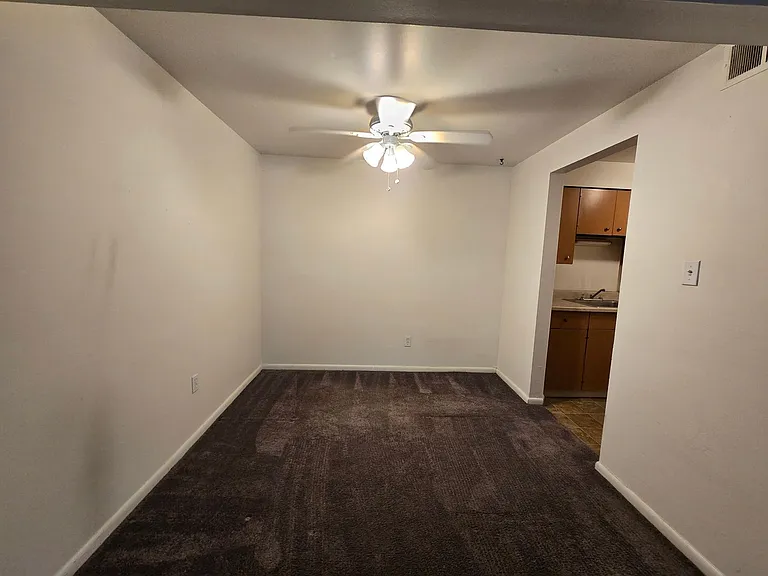 Olympia Park Apartments 1 and 2 Bedroom Units Available THIS SUMMER! — Photo 36