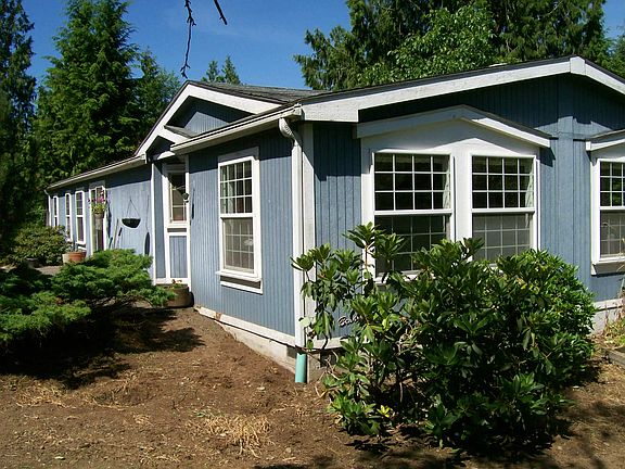 3rd image of 9529 215th Ave SE