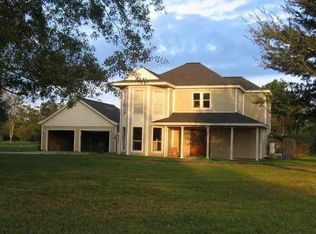 630 Henry St, Bridge City, TX 77611