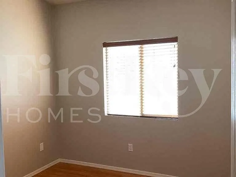 7718 W Sombrero View Ln — Photo 11